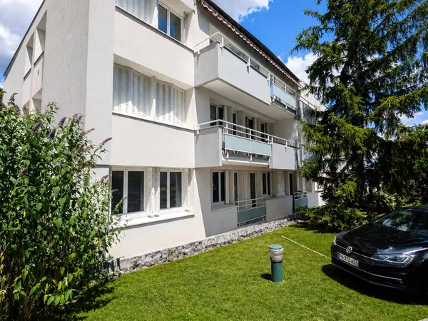 Appartement T2 de 55m& avec cave et garage