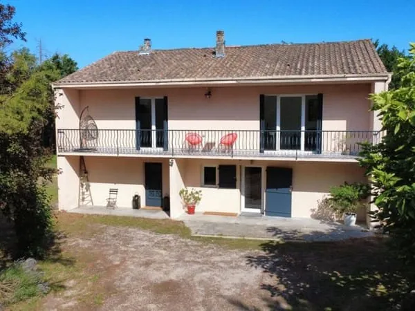 Maison 7 pièces 182 m²