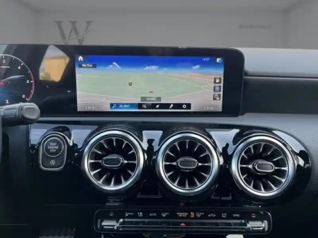 Mercedes Classe A 200 d amg line — photo 11