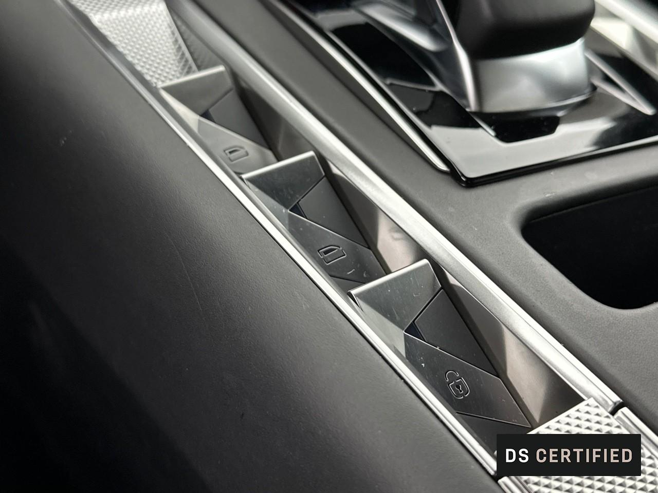 Ds Ds 7 crossback crossback hybride e-tense 225 eat8 rivoli — photo 31