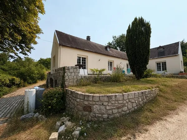 Maison avec dépendance et installations équestres - Villeneuve-sur-Auvers