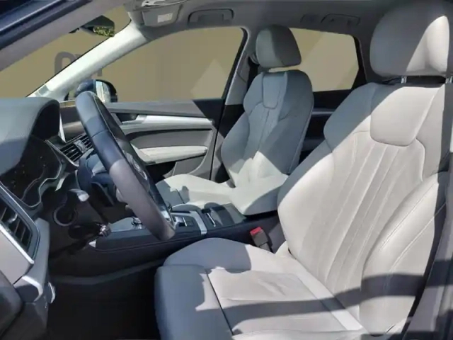 Audi Q5 2.0 190 ch design luxe quattro — photo 12