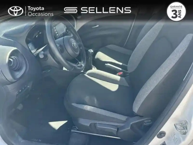 Toyota Aygo X 1.0 vvt-i 72ch dynamic — photo 11