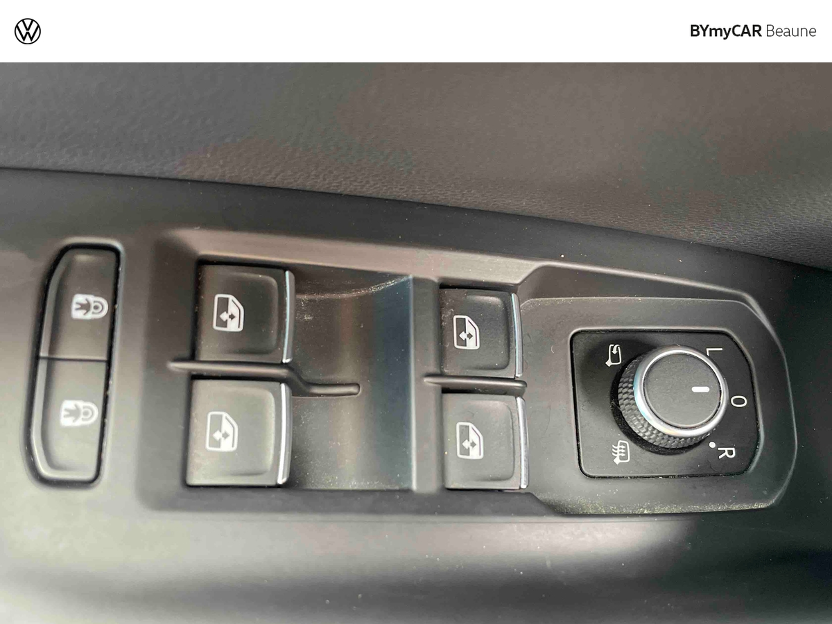 Volkswagen Touareg 3.0 TSI eHybrid 381ch Tiptronic 8 4Motion Elegance — photo 25