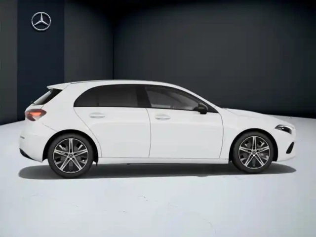 Mercedes Classe A 180 d progressive line — photo 17