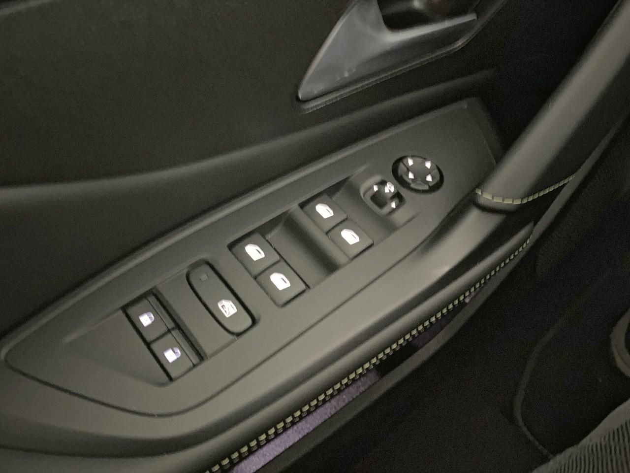 Peugeot 308 sw electrique 55 kwh 156ch gt — photo 20