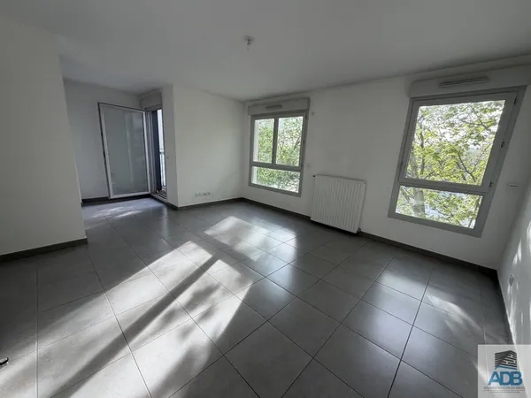 Appartement type 1 de 35.80m2 a VILLEURBANNE