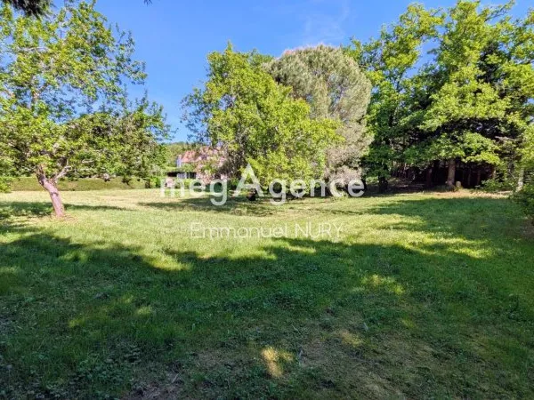 Bois de l'Étoile - Terrain de 1223m² - CES 8%