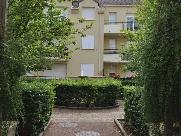 Studio 1 pièce 24 m²