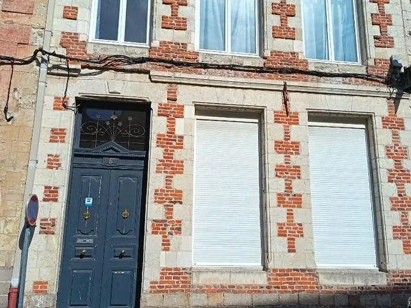 Maison 6 pièces 225 m²