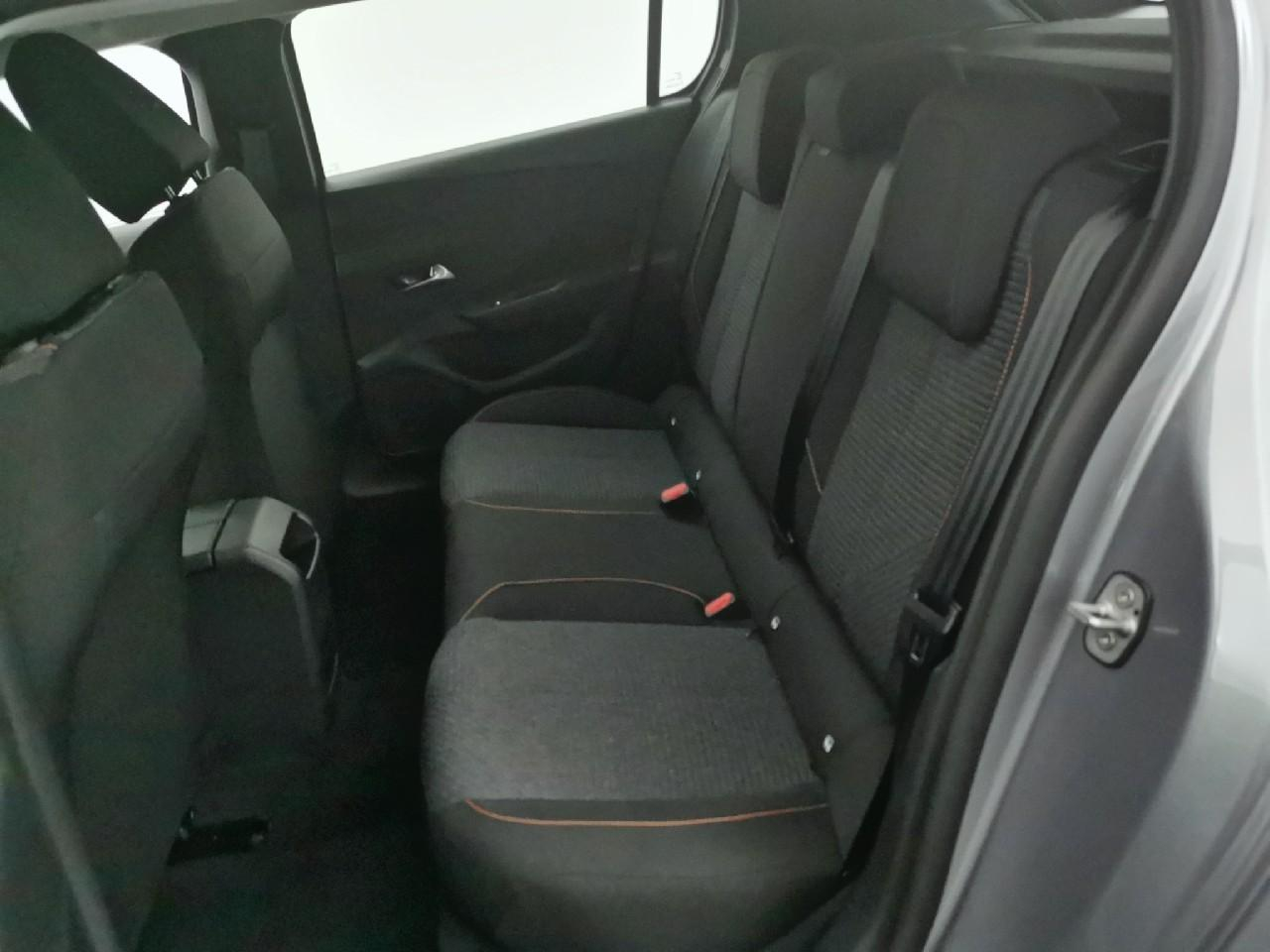 Peugeot 308 hybrid 145 e-dcs6 style — photo 13