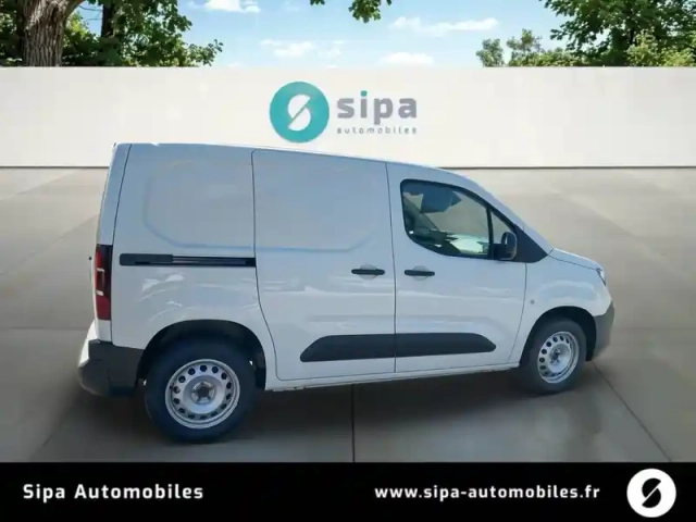 Opel Combo cargo m charge utile majoree diesel 100 ch manuelle — photo 6