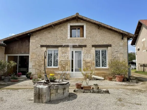 Maison de luxe 6 pièces 220 m²