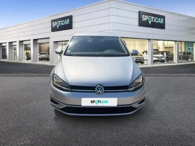 Volkswagen Golf 1.0 tsi 110ch trendline 5p — photo 2