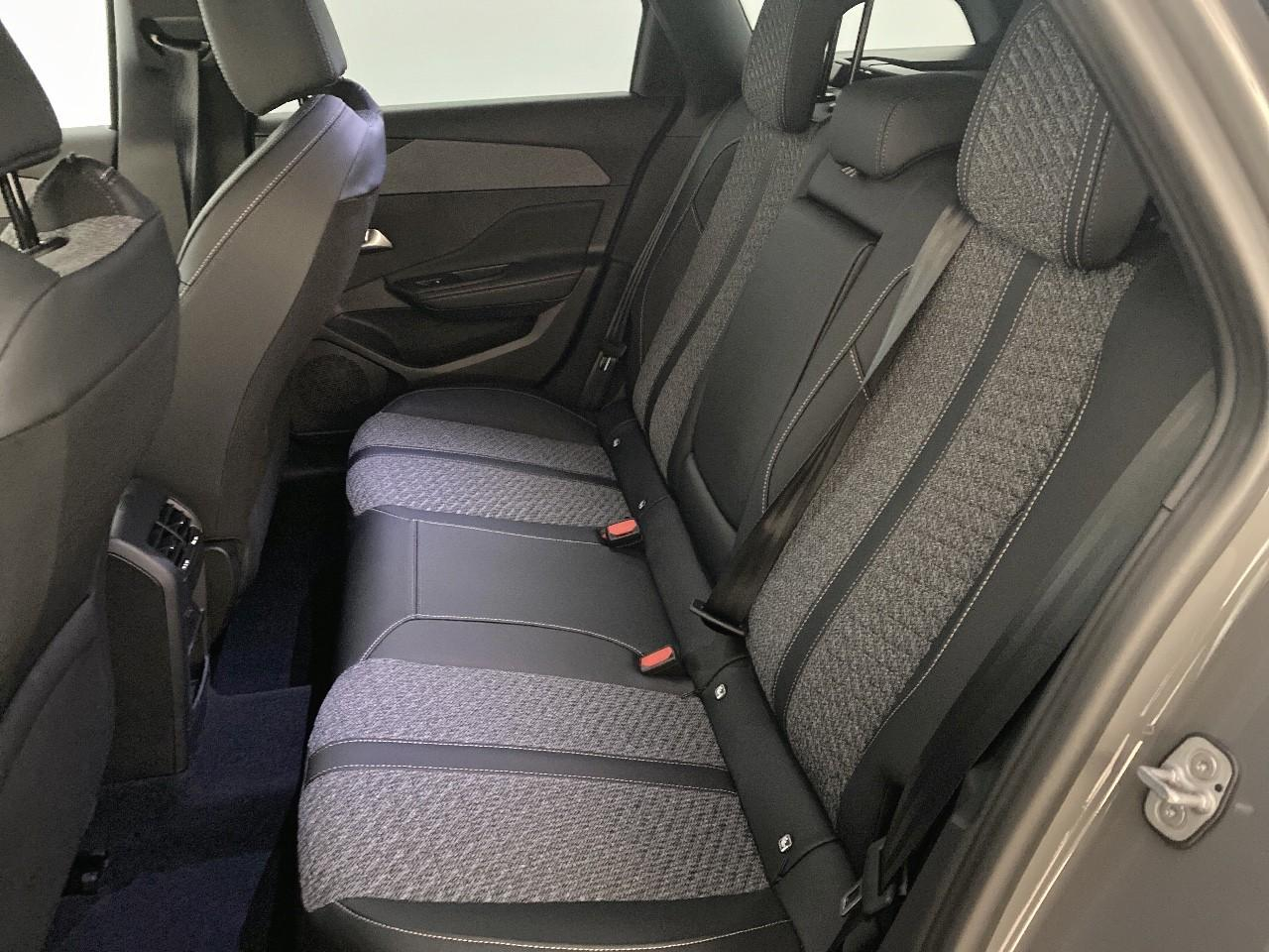 Peugeot 308 sw bluehdi 130ch s&s eat8 allure — photo 10