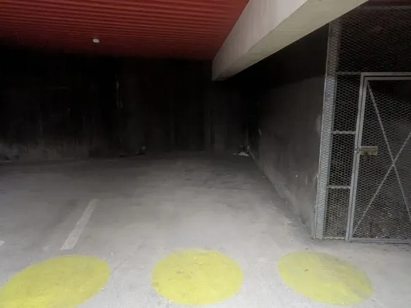 Place de parking souterrain - tourcoing centre