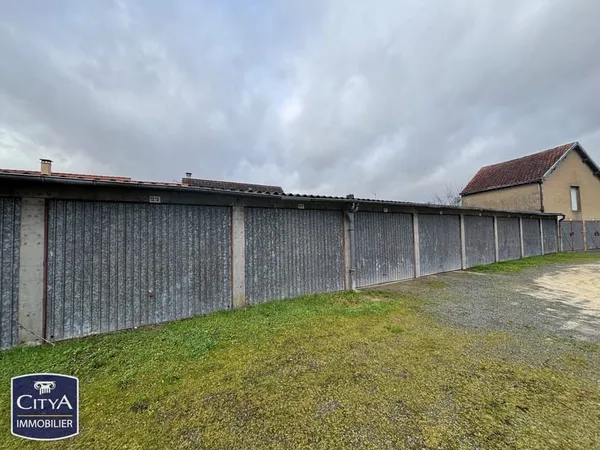 Stationnement Vente Le Mans 13m² 15000€