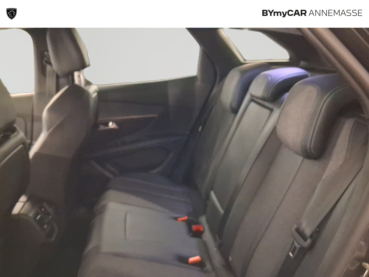 Peugeot 3008 Hybrid 225 e-EAT8 — photo 18