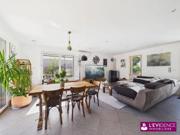 Maison 4 pièces 106 m²