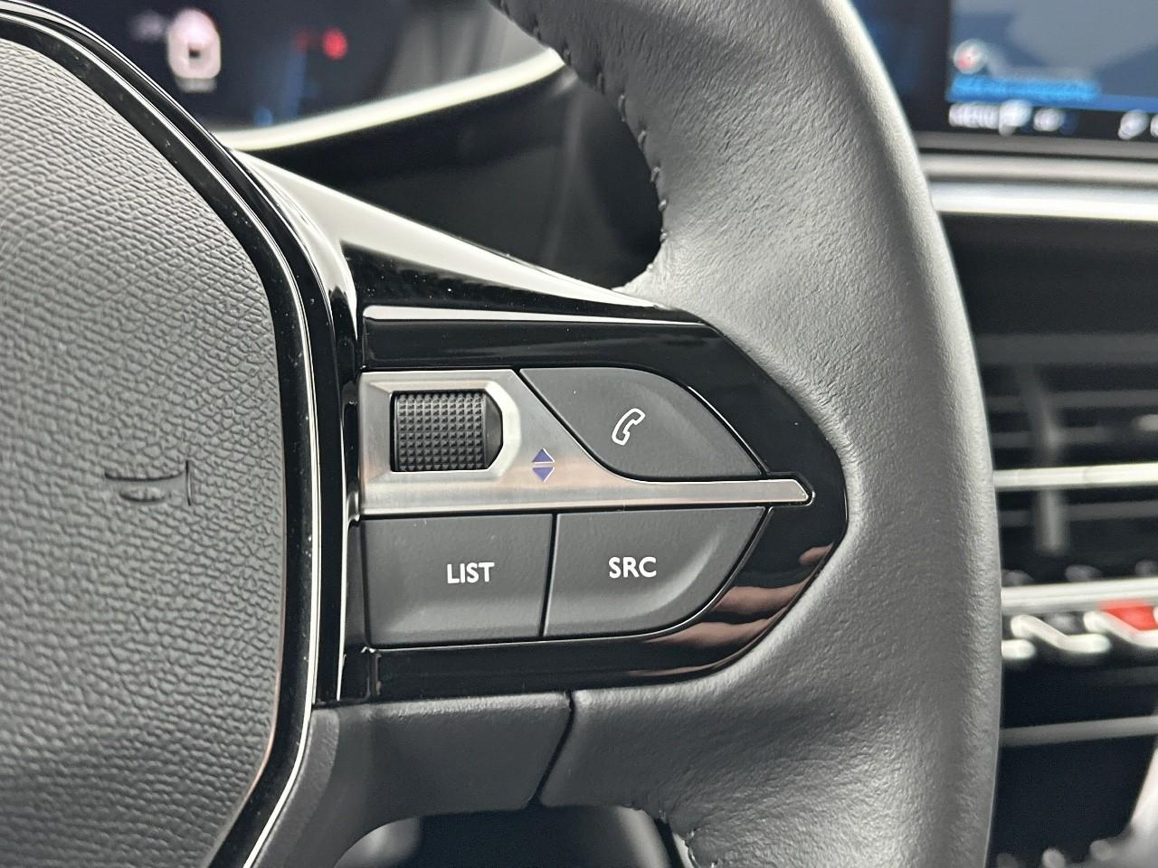 Peugeot 2008 puretech 130 s&s bvm6 roadtrip — photo 19