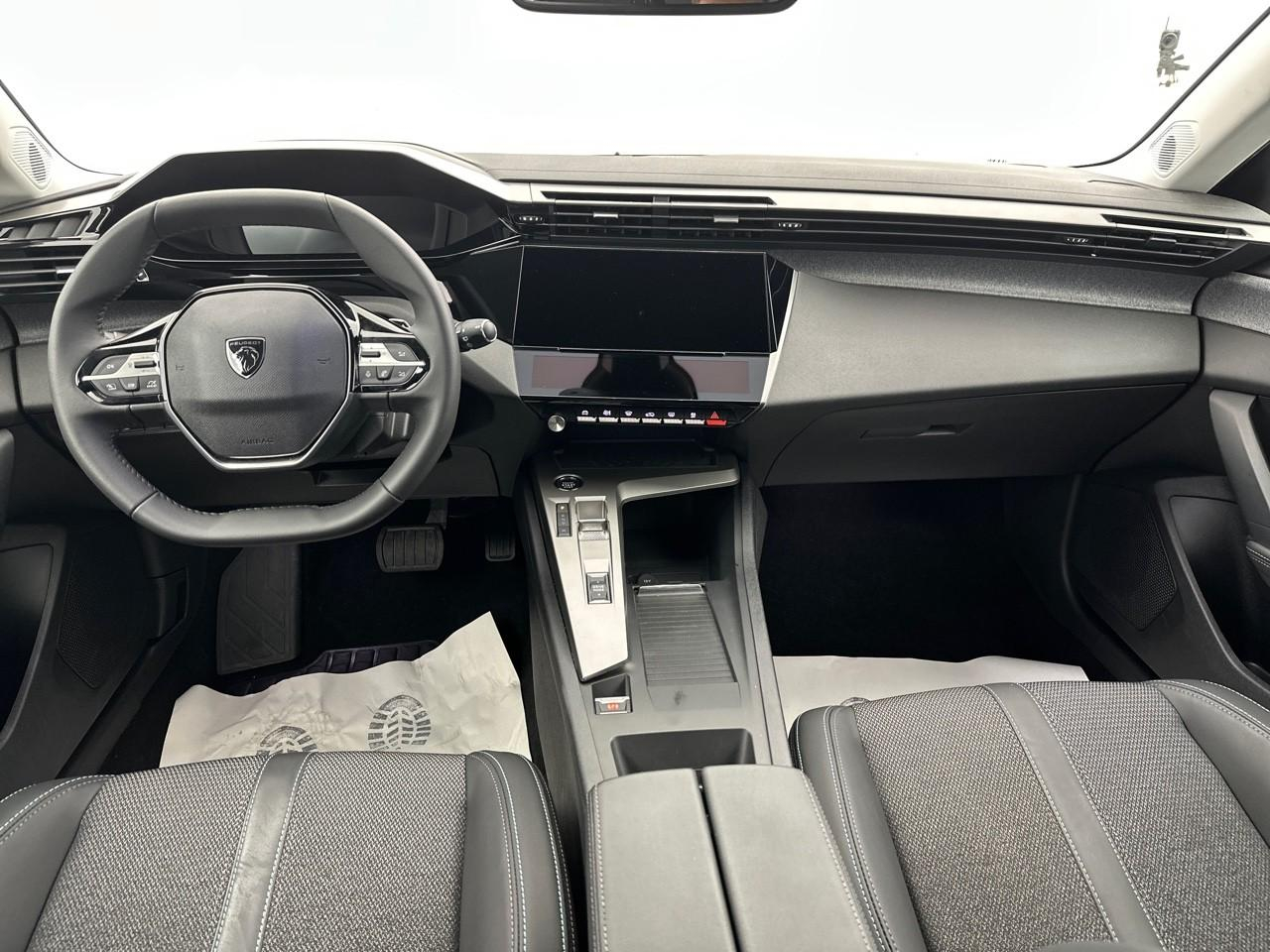 Peugeot 308 hybrid 145 e-dcs6 allure — photo 9