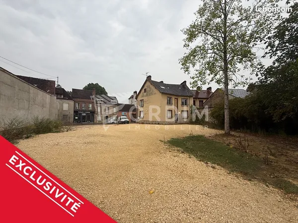 Bureaux 11 pièces 163 m²