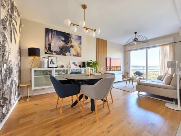 Appartement 4 pièces 79 m²