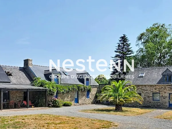 GUISCRIFF ? Maison en pierre avec logement annexe