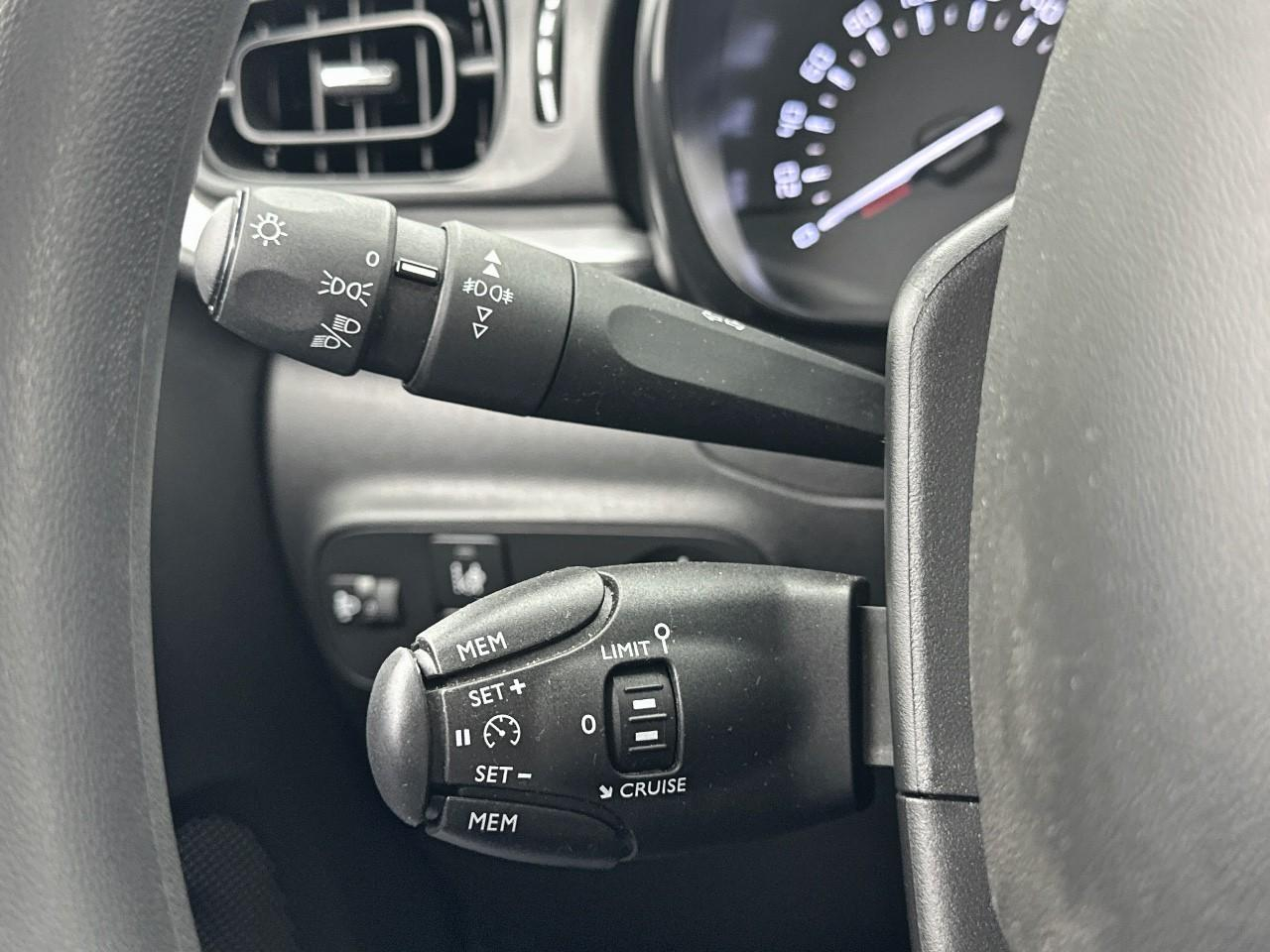 Citroën C3 puretech 83 s&s bvm5 you! — photo 17