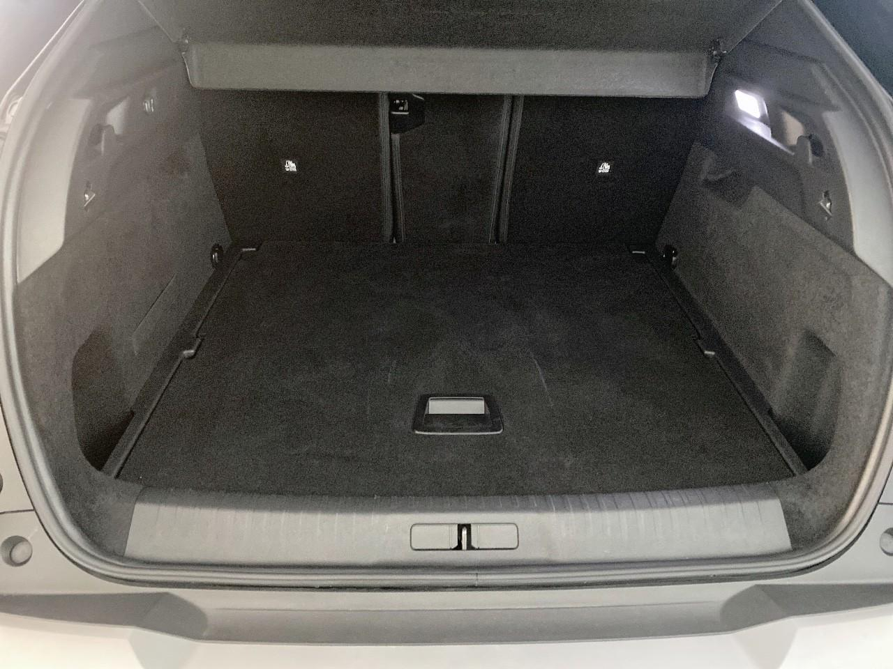 Peugeot 3008 hybrid 145 e-dcs6 gt — photo 6