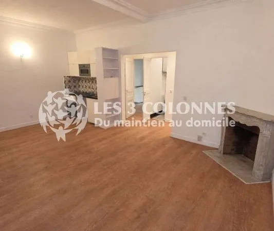 Appartement 2 pièces 41 m² avec cave - Paris 18e, quartier Grandes-Carrières