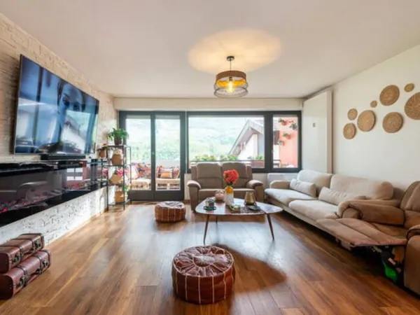 Appartement 4 pièces 82 m²