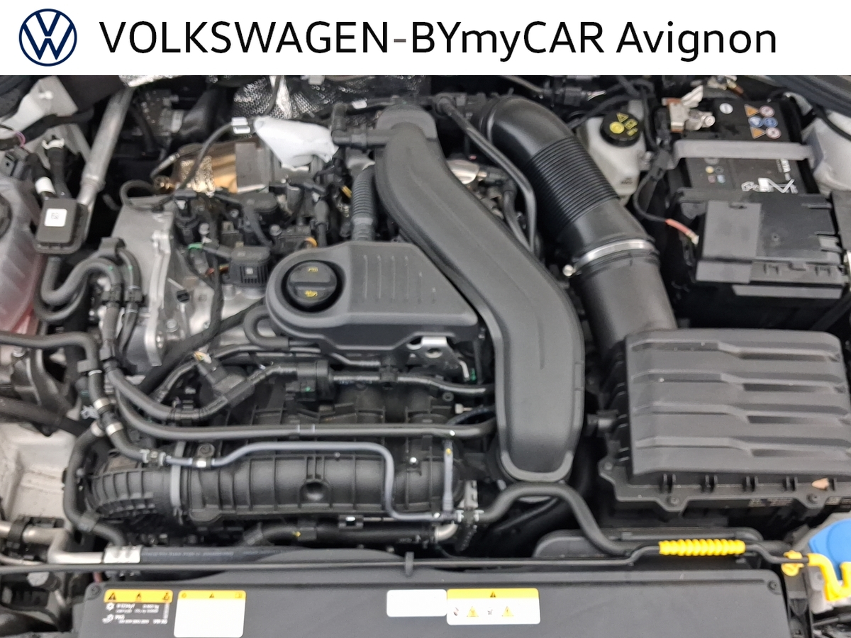 Volkswagen Golf SW 1.5 eTSI EVO2 116 DSG7 — photo 16