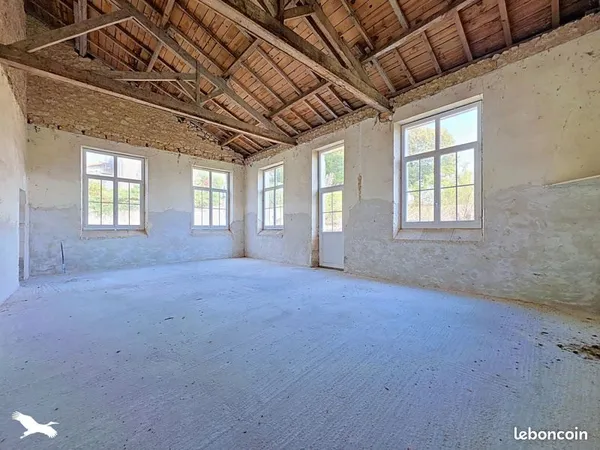 Maison 3 pièces 156 m²