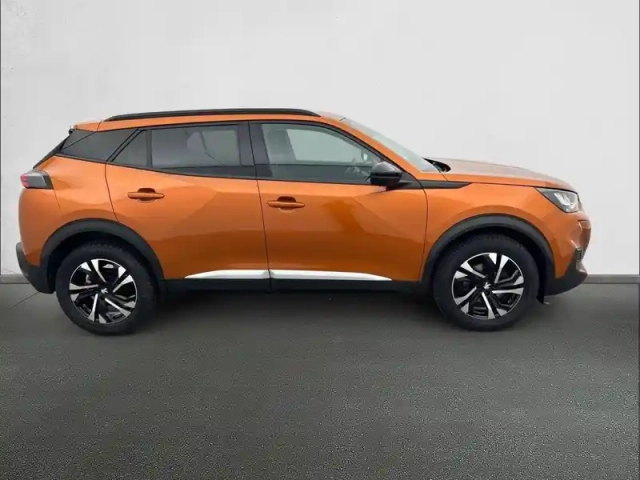 Peugeot 2008 puretech 130 s&amp;s eat8 — photo 4