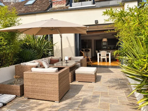 Triplex de caractère avec terrasse 45 m² et studio - Hypercentre
