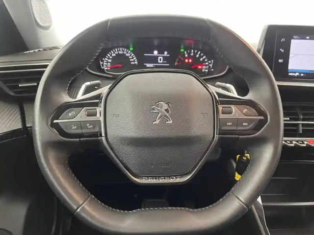 Peugeot 2008 puretech 130 s&amp;s eat8 — photo 55