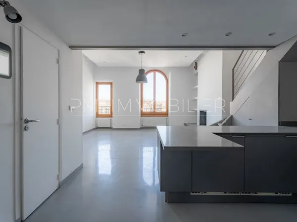 Appartement 2 pièces 74 m²