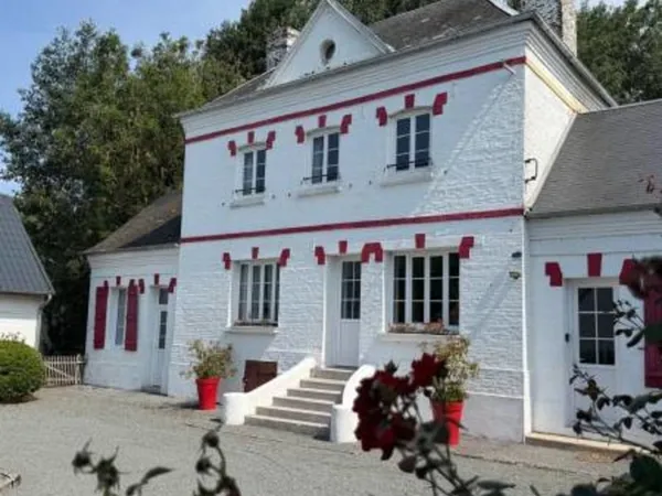 GH 1067 - Magnifique Propriété au Coeur de la Baie