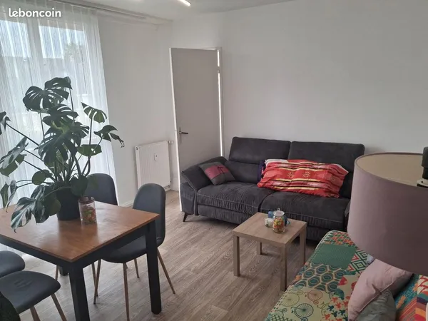 VENTE BEL APPARTEMENT LUMINEUX 83 m2