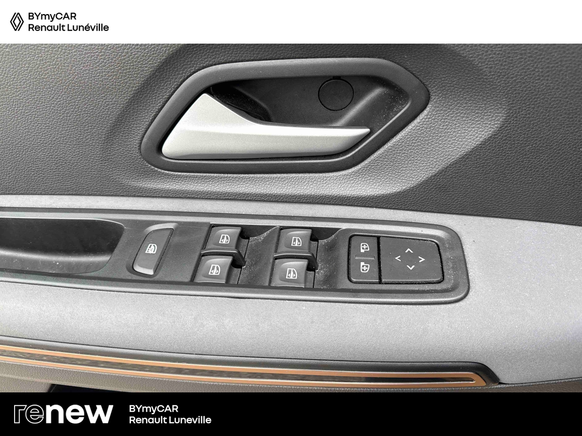 Dacia Sandero TCe 90 GSR2 — photo 20