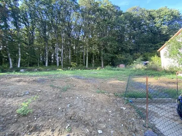 Terrain constructible 400 m²