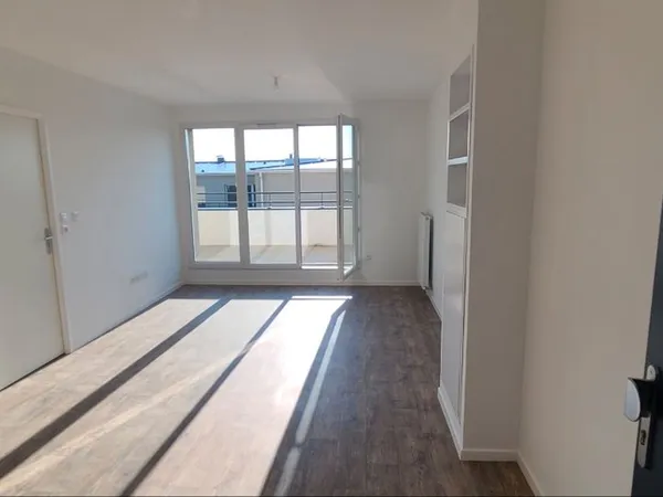 Location T2 Othis