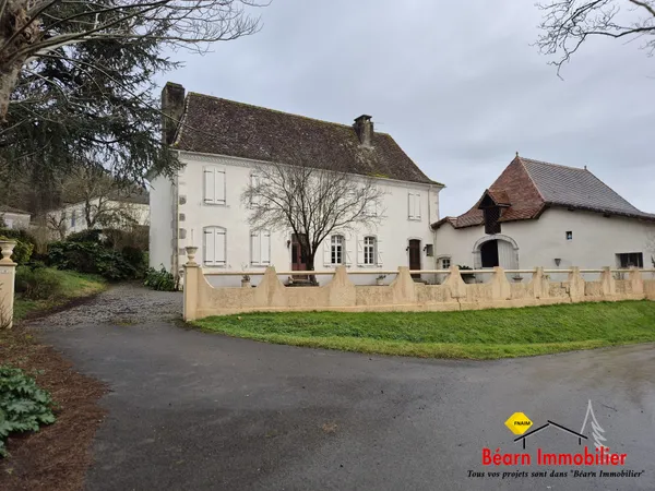 Maison 9 pièces 208 m²