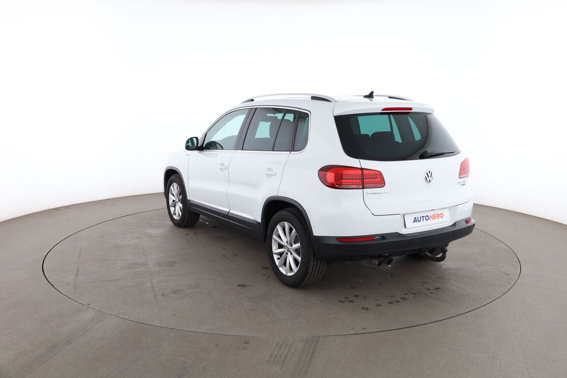 Volkswagen Tiguan 2.0 TDI BlueMotion Tech Lounge — photo 3