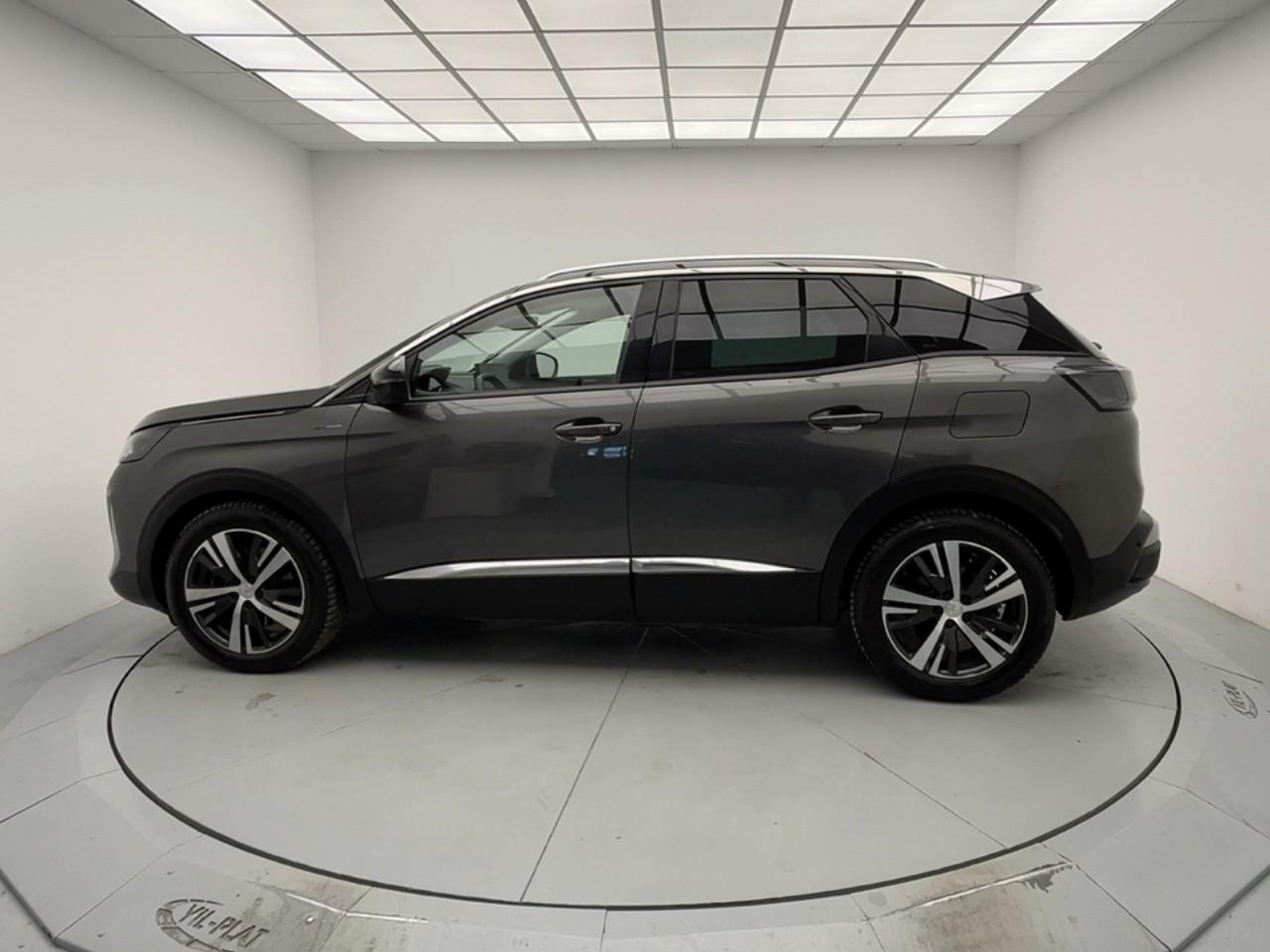 Peugeot 3008 hybrid 225 e-eat8 allure pack — photo 2