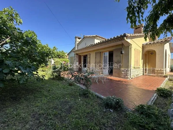 Maison de plain-pied 5 pièces 177 m²