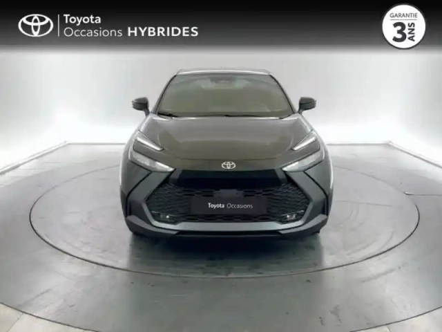 Toyota C-Hr 2.0 hybride rechargeable 225ch design my25 — photo 4