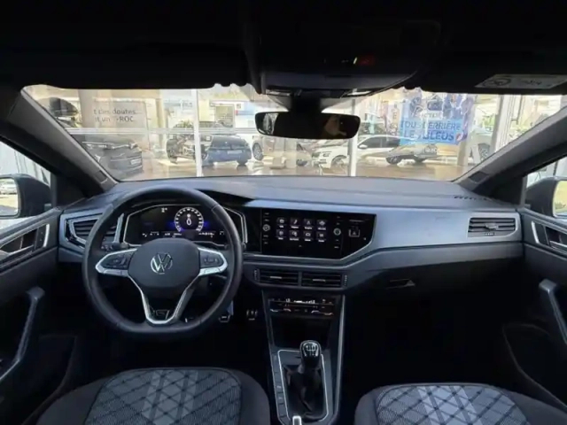 Volkswagen Polo 1.0 tsi 95ch r-line edition — photo 20