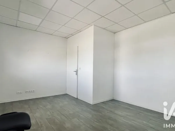 Bureau 1 pièce 15 m²